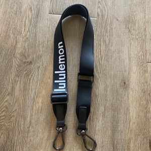 Brand new lululemon strap